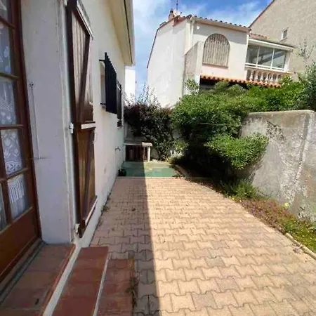 Maison Proche Holiday home Canet-en-Roussillon